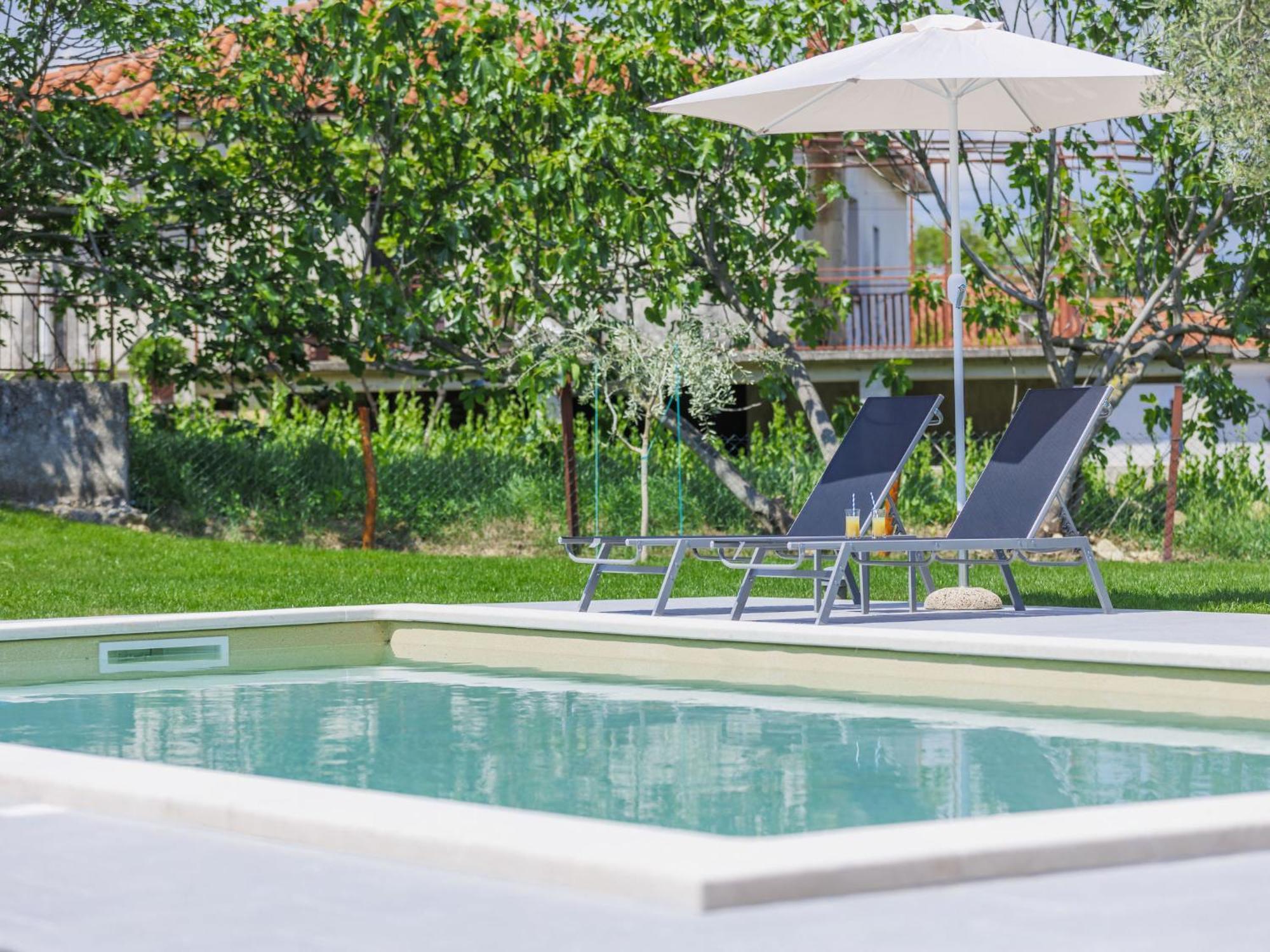 Holiday Home Carlo - Ipc102 By Interhome Pićan Eksteriør billede